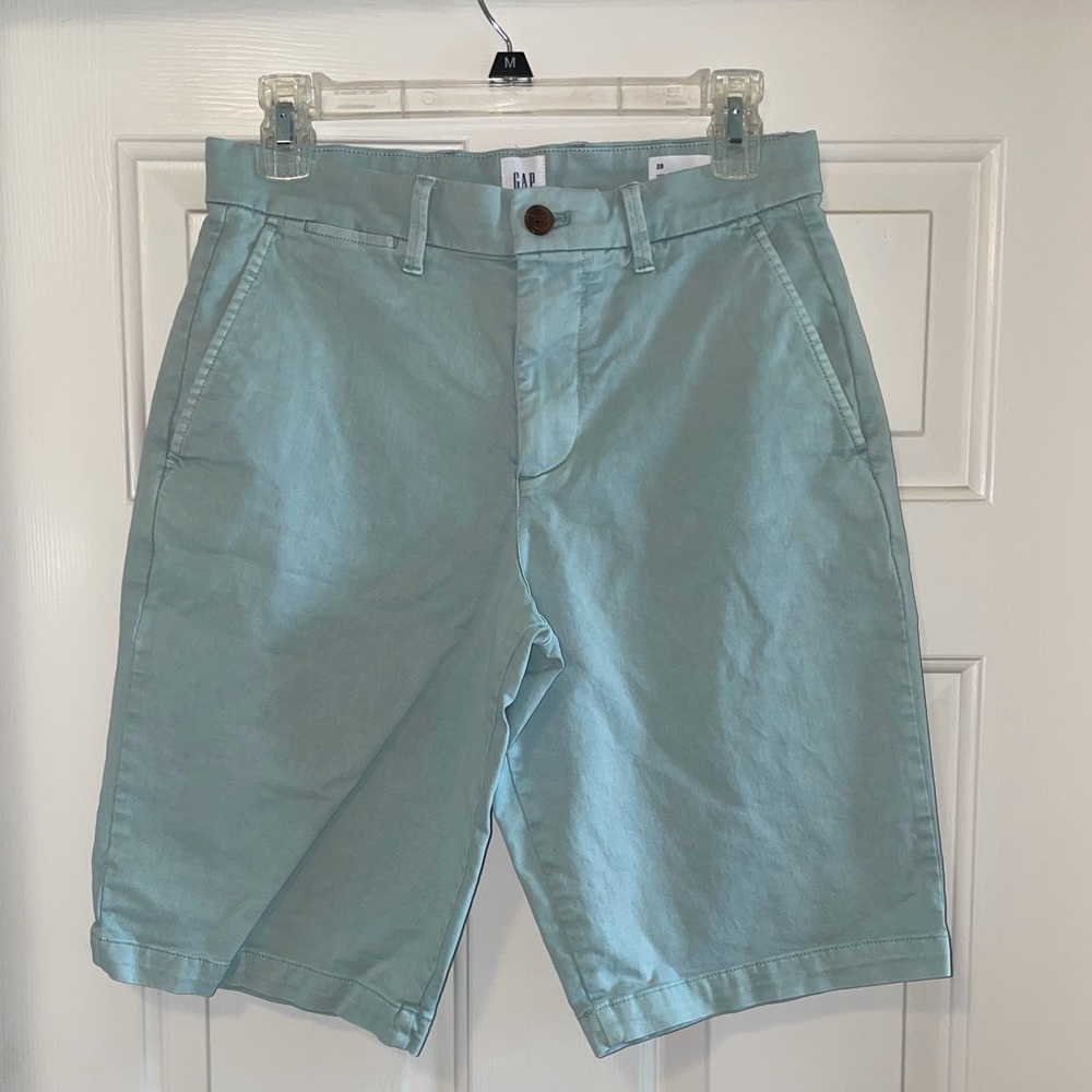Gap Men’s shorts size 28